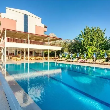 Hotel Grand Derin